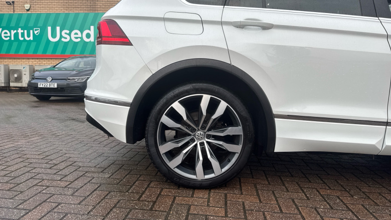Volkswagen Tiguan 2.0 TDi 150 R-Line 5dr Diesel Estate